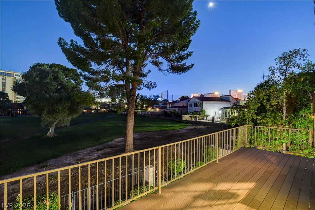 3200 Bel Air, Las Vegas, NV 89109