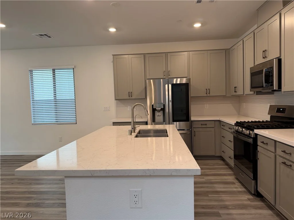 91 Medianoche, Las Vegas, NV 89138