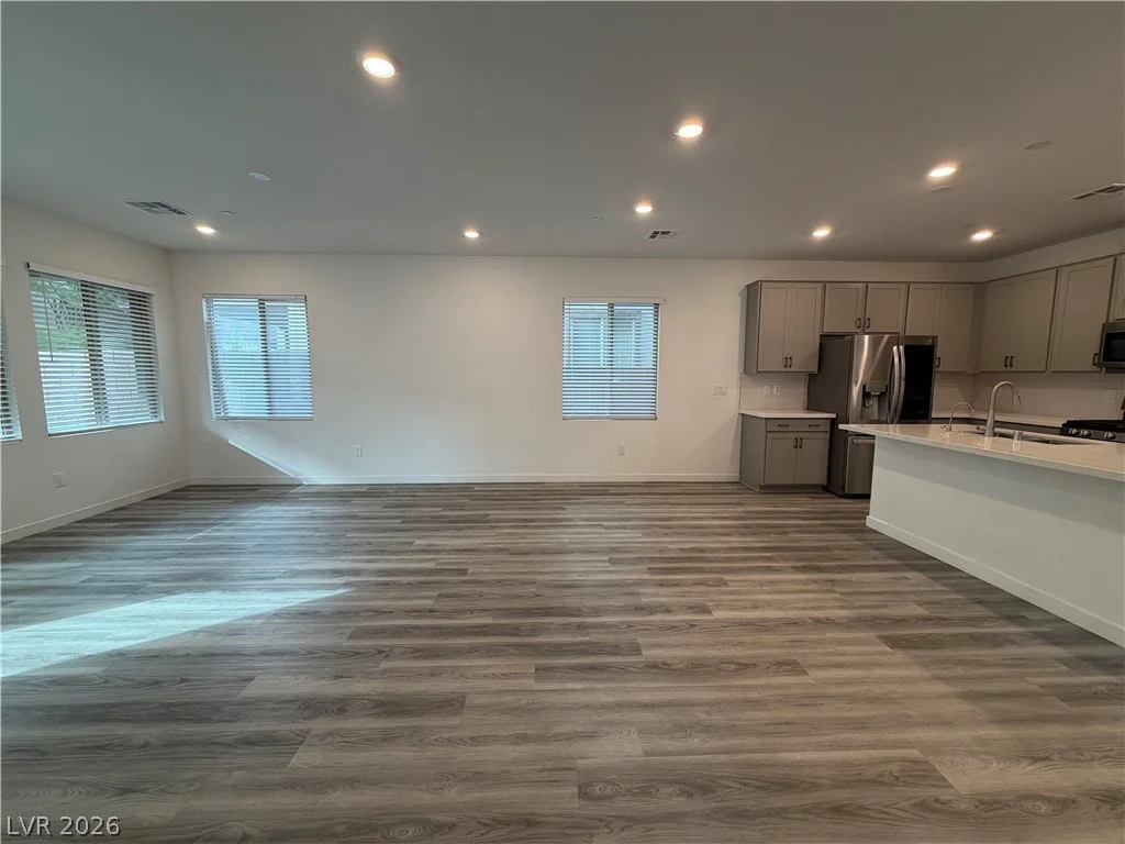 91 Medianoche, Las Vegas, NV 89138