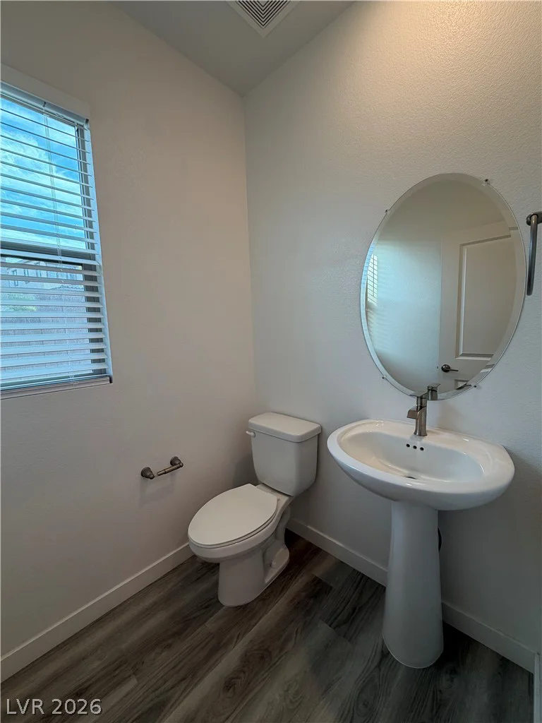 91 Medianoche, Las Vegas, NV 89138