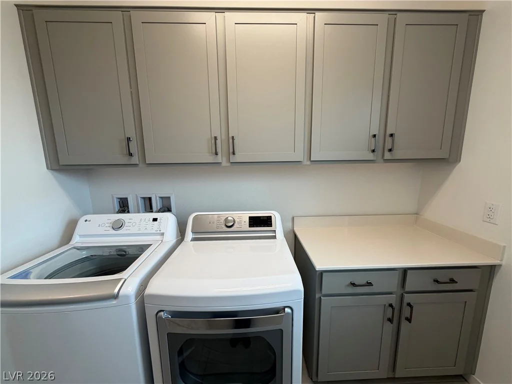 91 Medianoche, Las Vegas, NV 89138