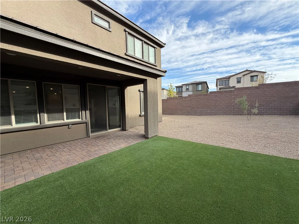 91 Medianoche, Las Vegas, NV 89138
