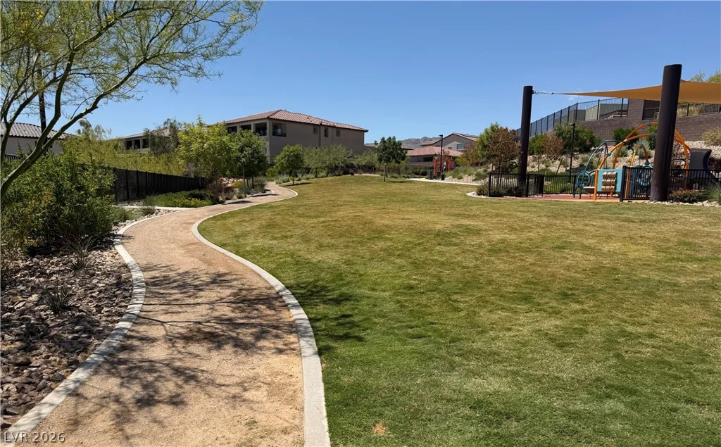 91 Medianoche, Las Vegas, NV 89138