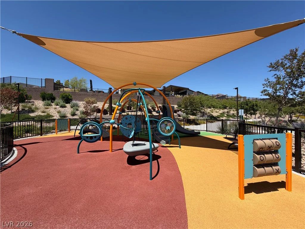 91 Medianoche, Las Vegas, NV 89138