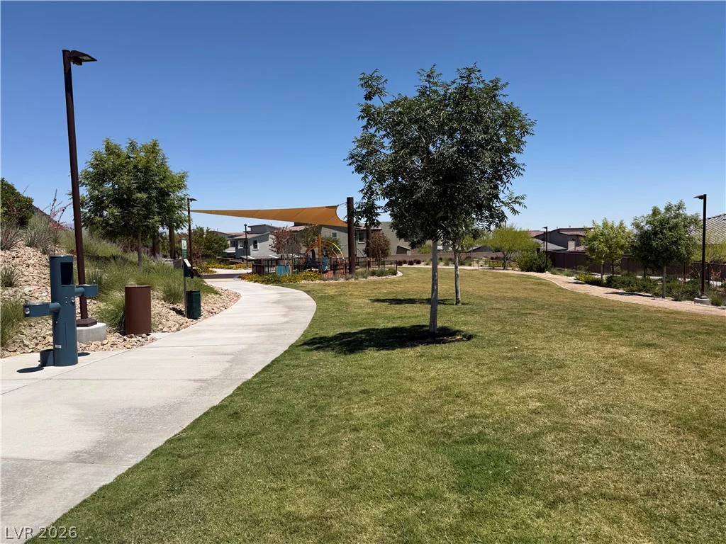 91 Medianoche, Las Vegas, NV 89138