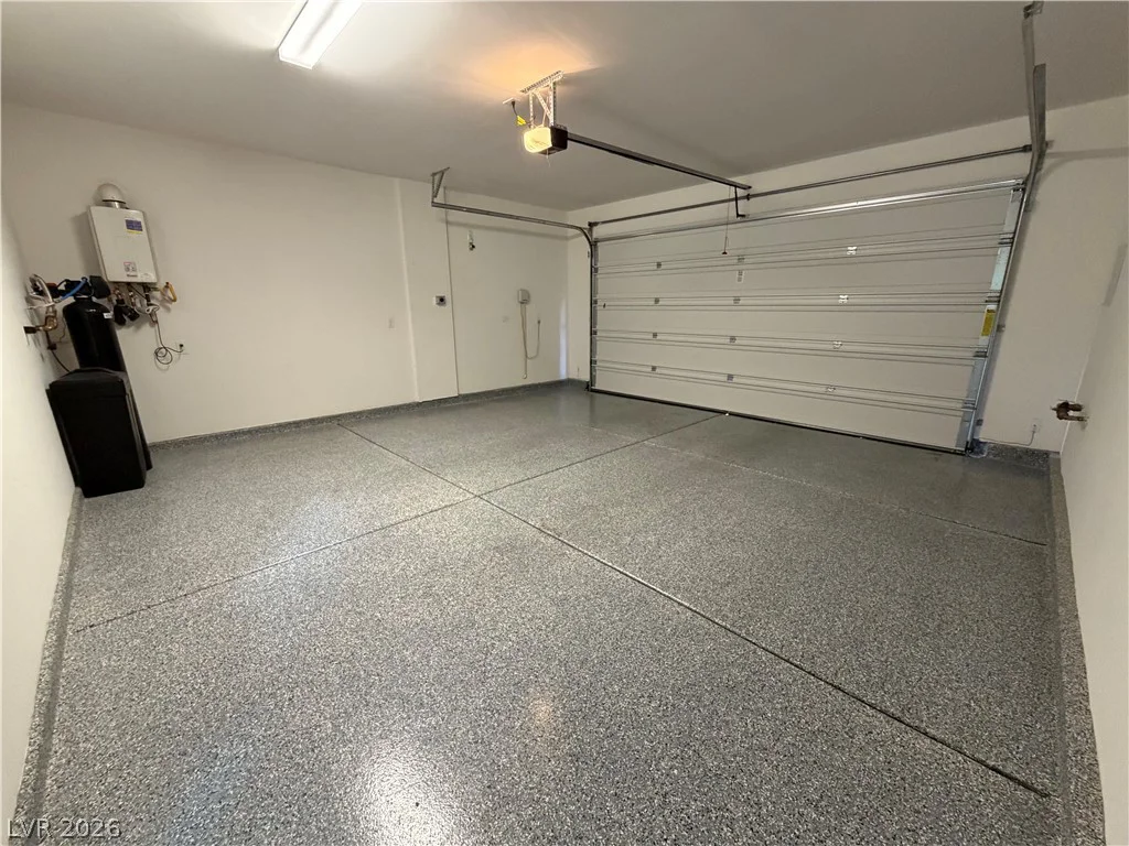 91 Medianoche, Las Vegas, NV 89138