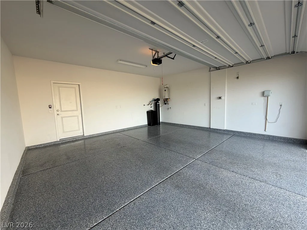 91 Medianoche, Las Vegas, NV 89138