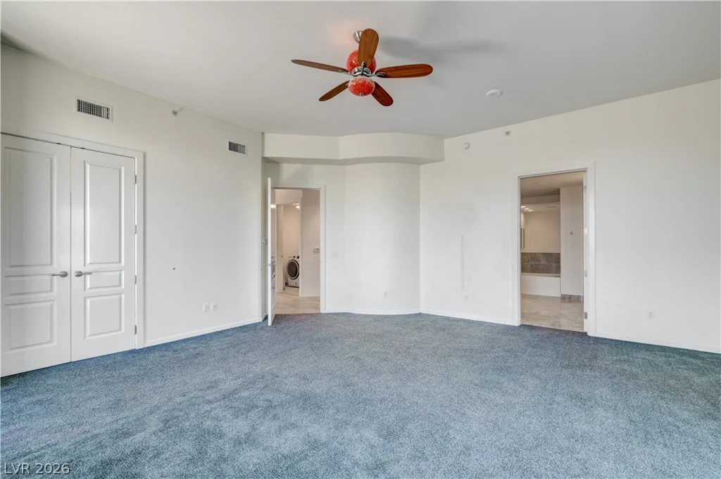 360 Desert Inn, Las Vegas, NV 89109
