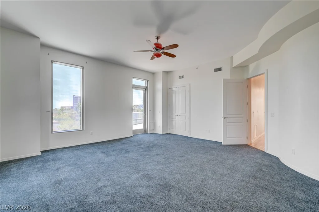 360 Desert Inn, Las Vegas, NV 89109
