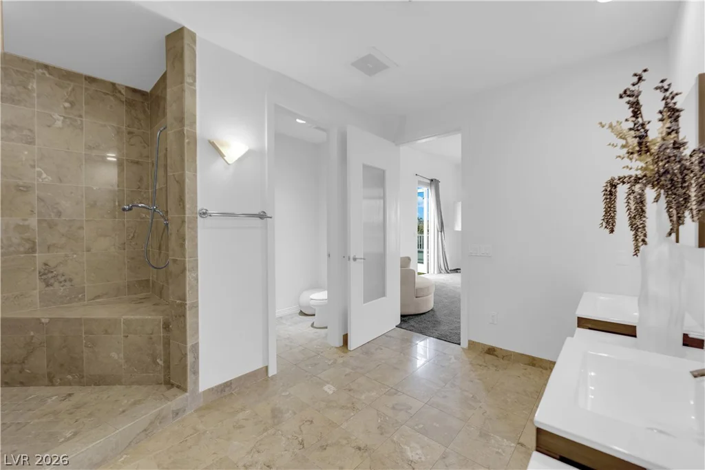 360 Desert Inn, Las Vegas, NV 89109