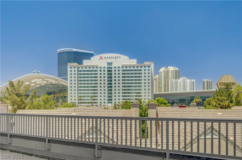 360 Desert Inn, Las Vegas, NV 89109