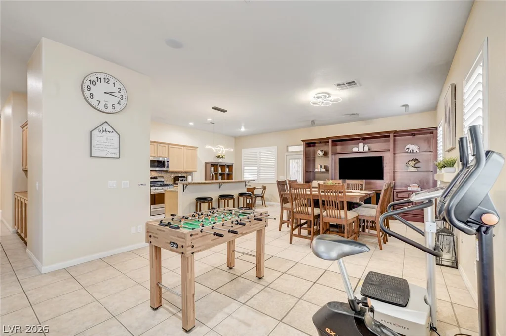 5851 Flight Wing, Las Vegas, NV 89113