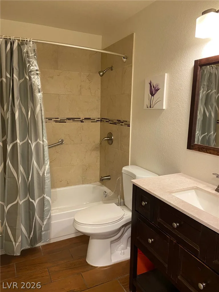1215 Rawhide, Las Vegas, NV 89119