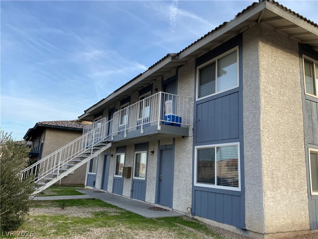 1215 Rawhide, Las Vegas, NV 89119