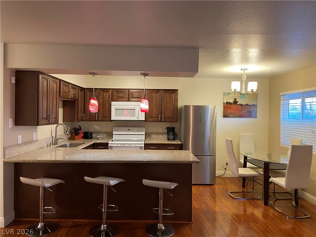 1215 Rawhide, Las Vegas, NV 89119