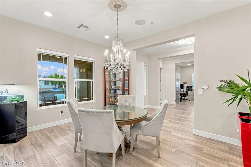 9935 Justin Earl, Las Vegas, NV 89149