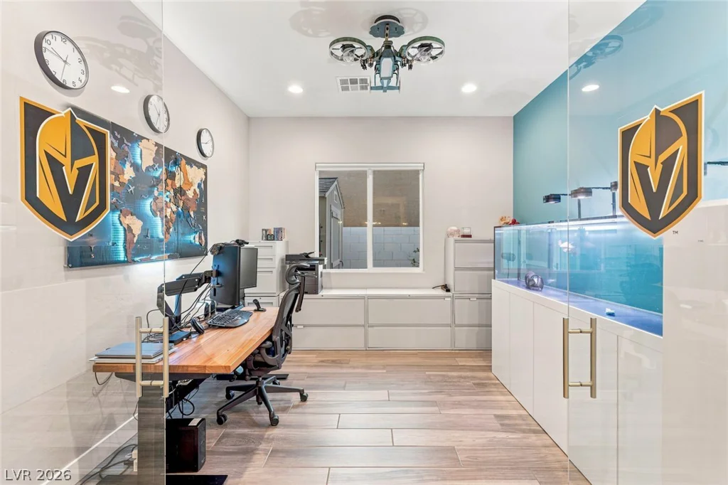 9935 Justin Earl, Las Vegas, NV 89149