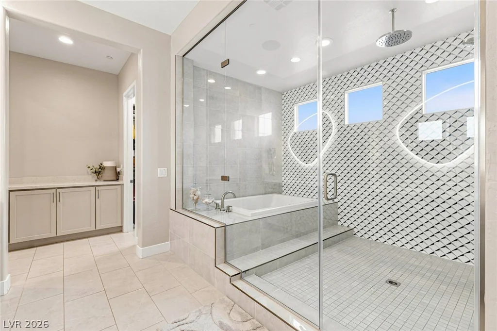9935 Justin Earl, Las Vegas, NV 89149