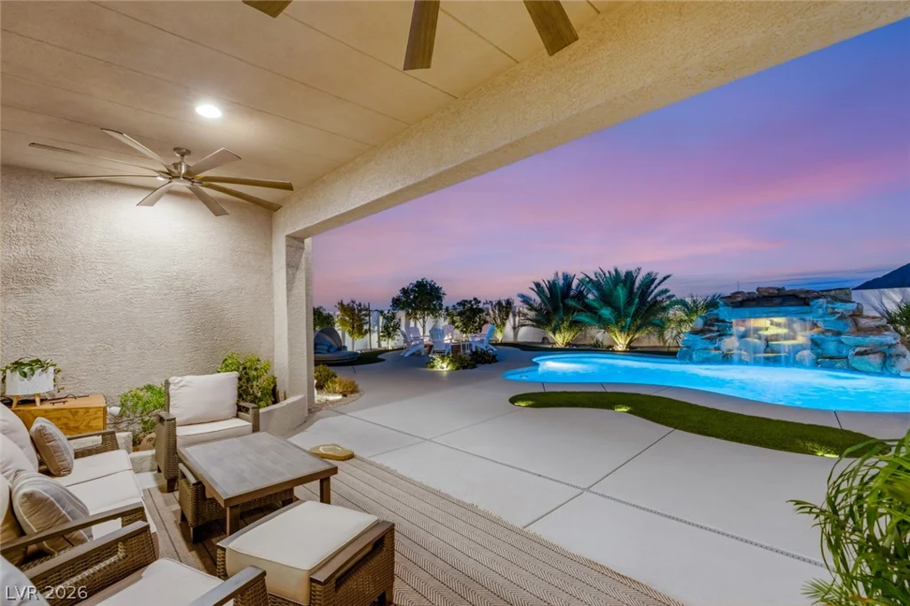 9935 Justin Earl, Las Vegas, NV 89149