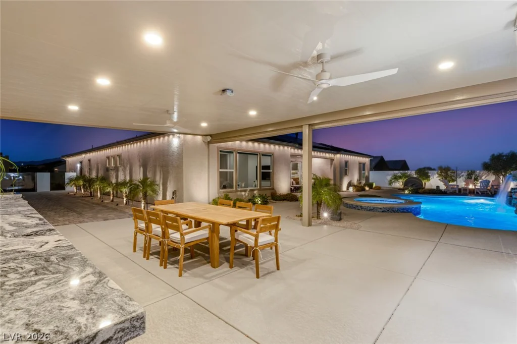 9935 Justin Earl, Las Vegas, NV 89149