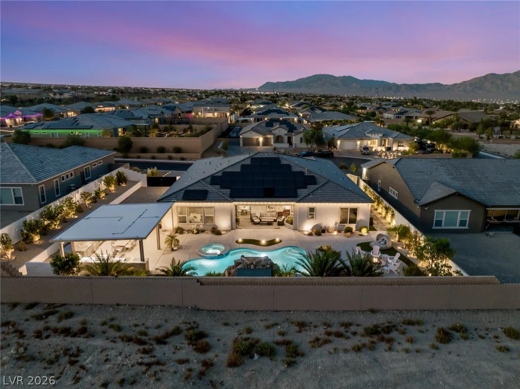 9935 Justin Earl, Las Vegas, NV 89149