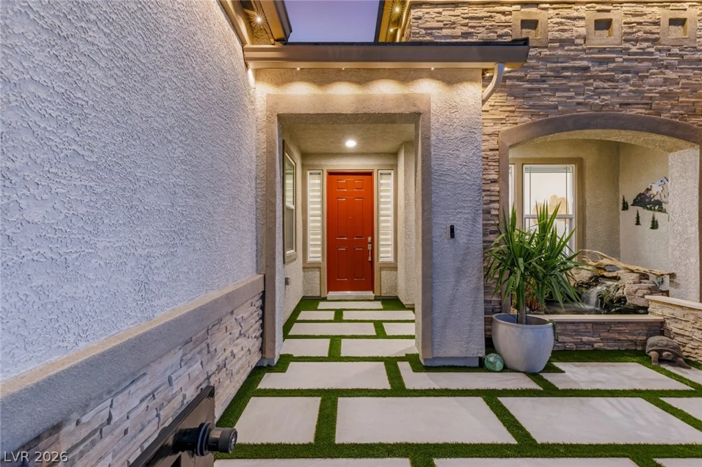 9935 Justin Earl, Las Vegas, NV 89149