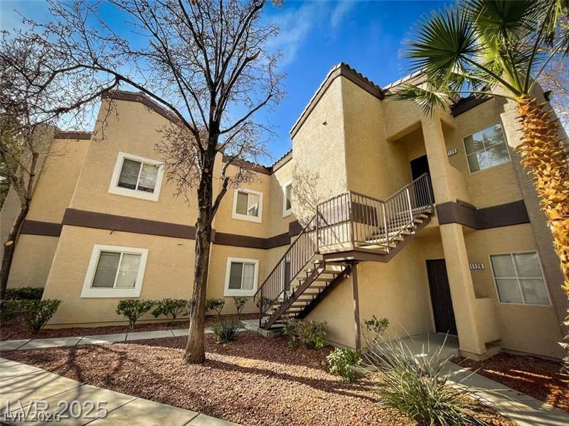 5250 Rainbow, Las Vegas, NV 89118