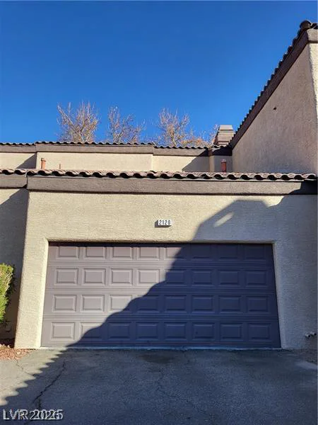 5250 Rainbow, Las Vegas, NV 89118