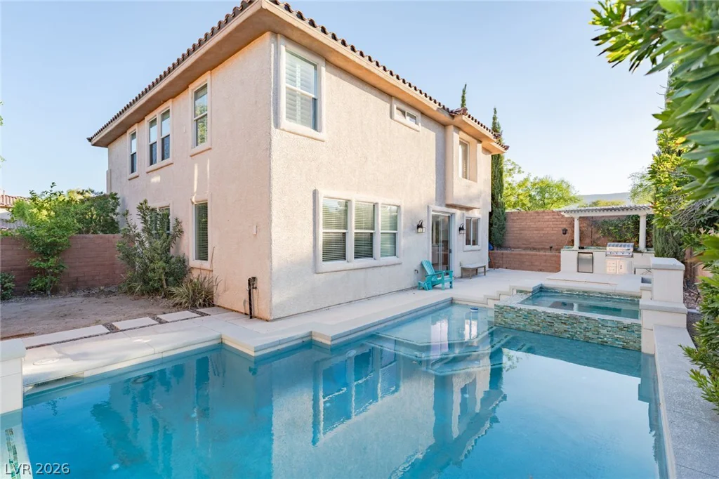 11094 Crystal Crest, Las Vegas, NV 89135