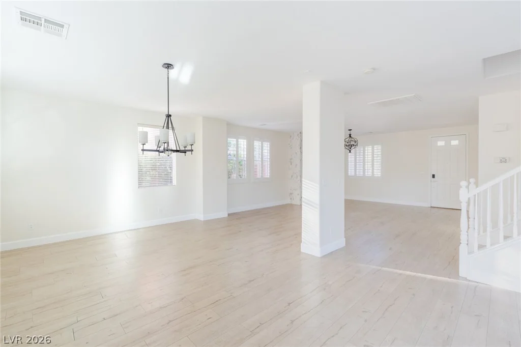 11094 Crystal Crest, Las Vegas, NV 89135