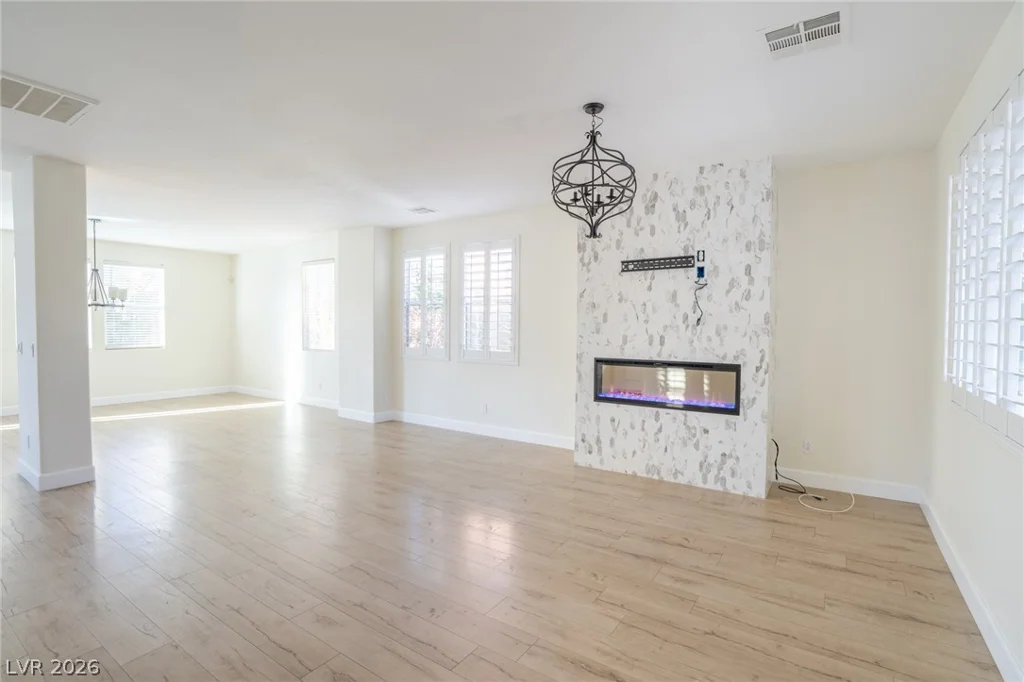 11094 Crystal Crest, Las Vegas, NV 89135