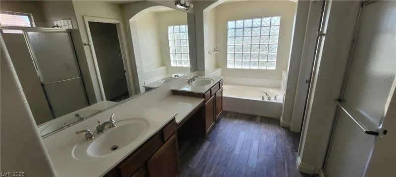 4821 Whisper Lake, Las Vegas, NV 89131