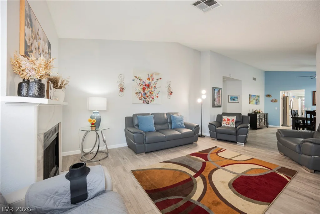 3213 Oyster Bay, Las Vegas, NV 89117