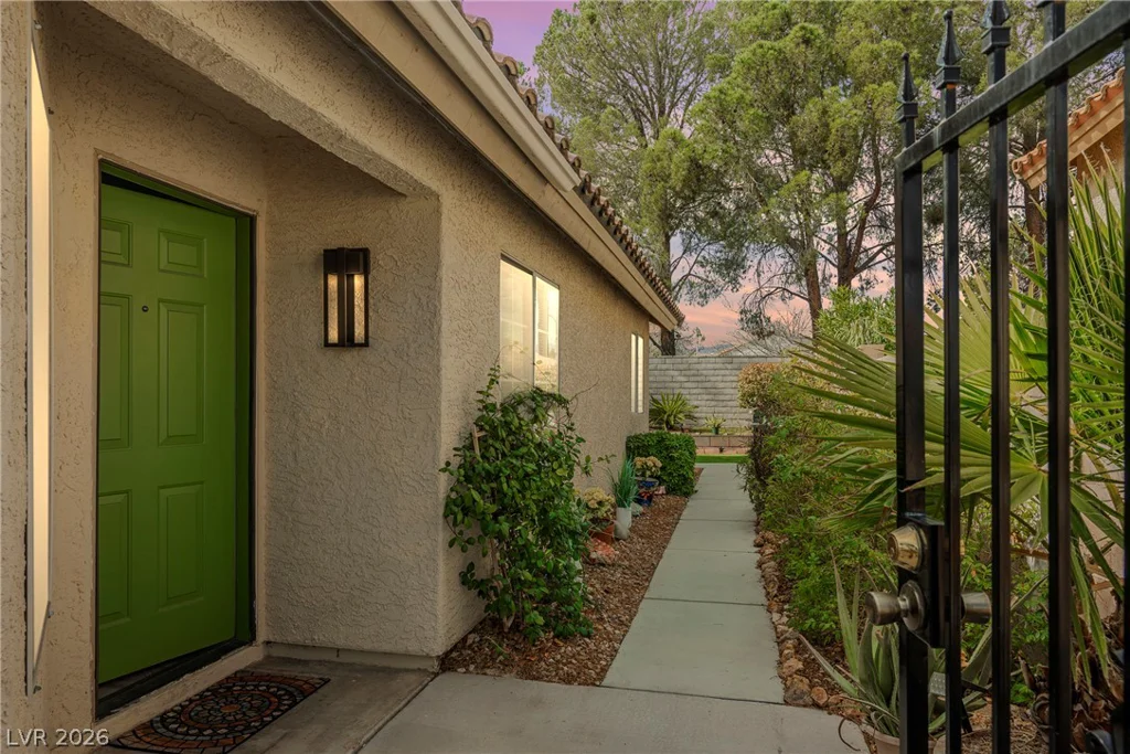 3213 Oyster Bay, Las Vegas, NV 89117