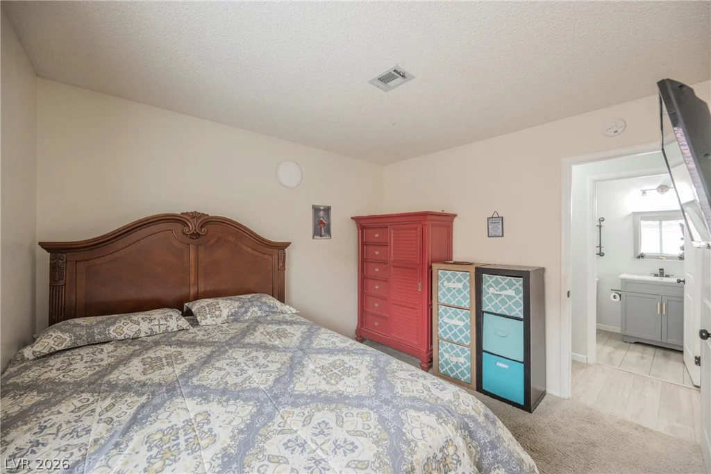 3213 Oyster Bay, Las Vegas, NV 89117