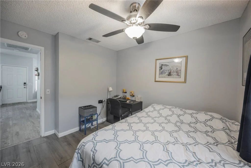 3213 Oyster Bay, Las Vegas, NV 89117
