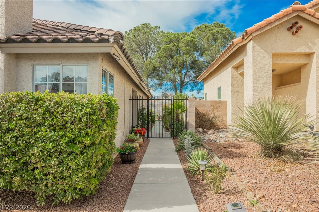 3213 Oyster Bay, Las Vegas, NV 89117