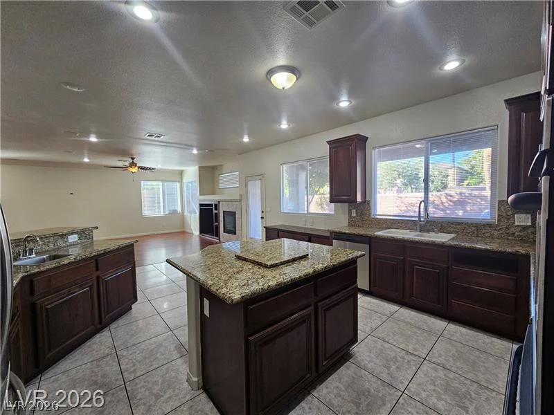10134 Reflection Brook, Las Vegas, NV 89148