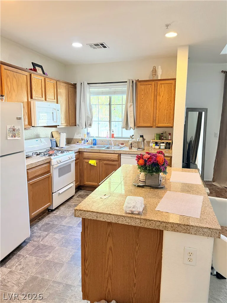 6408 Yucca Ridge, North Las Vegas, NV 89084