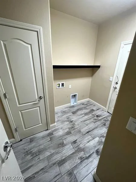 9758 Panther Hollow, Las Vegas, NV 89141