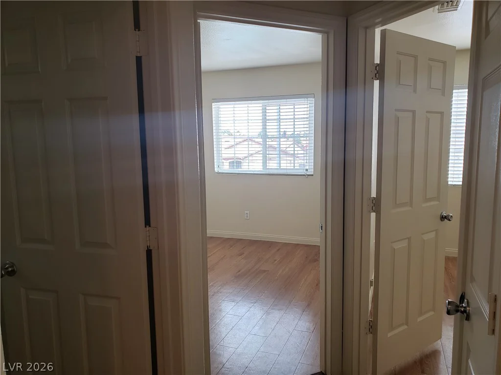 6633 Genevieve, Las Vegas, NV 89108