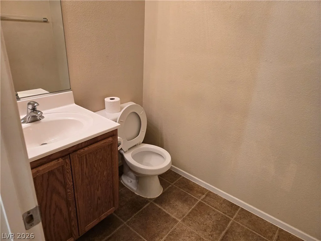 5935 Nuevo Leon, North Las Vegas, NV 89031