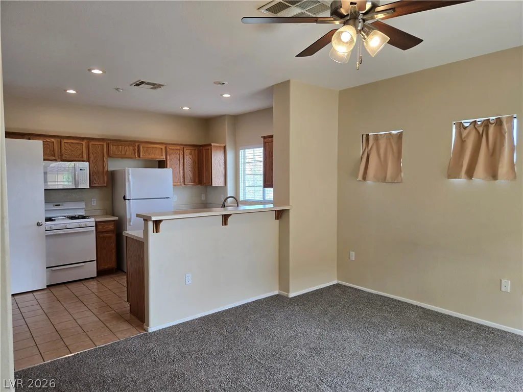 5935 Nuevo Leon, North Las Vegas, NV 89031