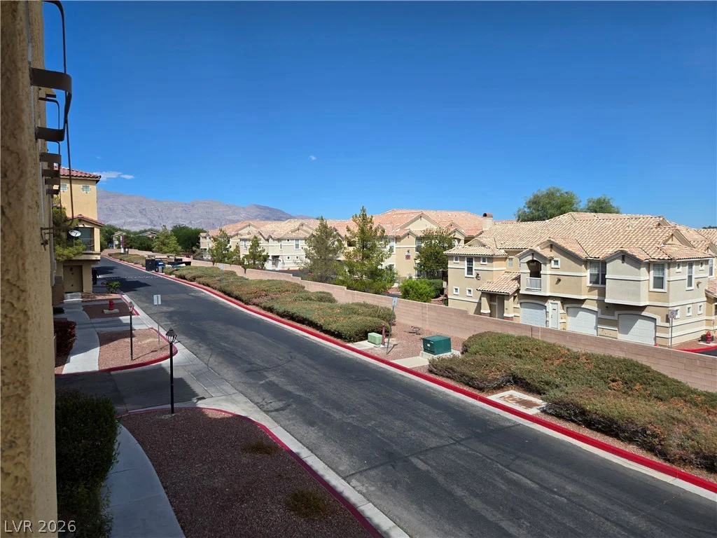 5935 Nuevo Leon, North Las Vegas, NV 89031