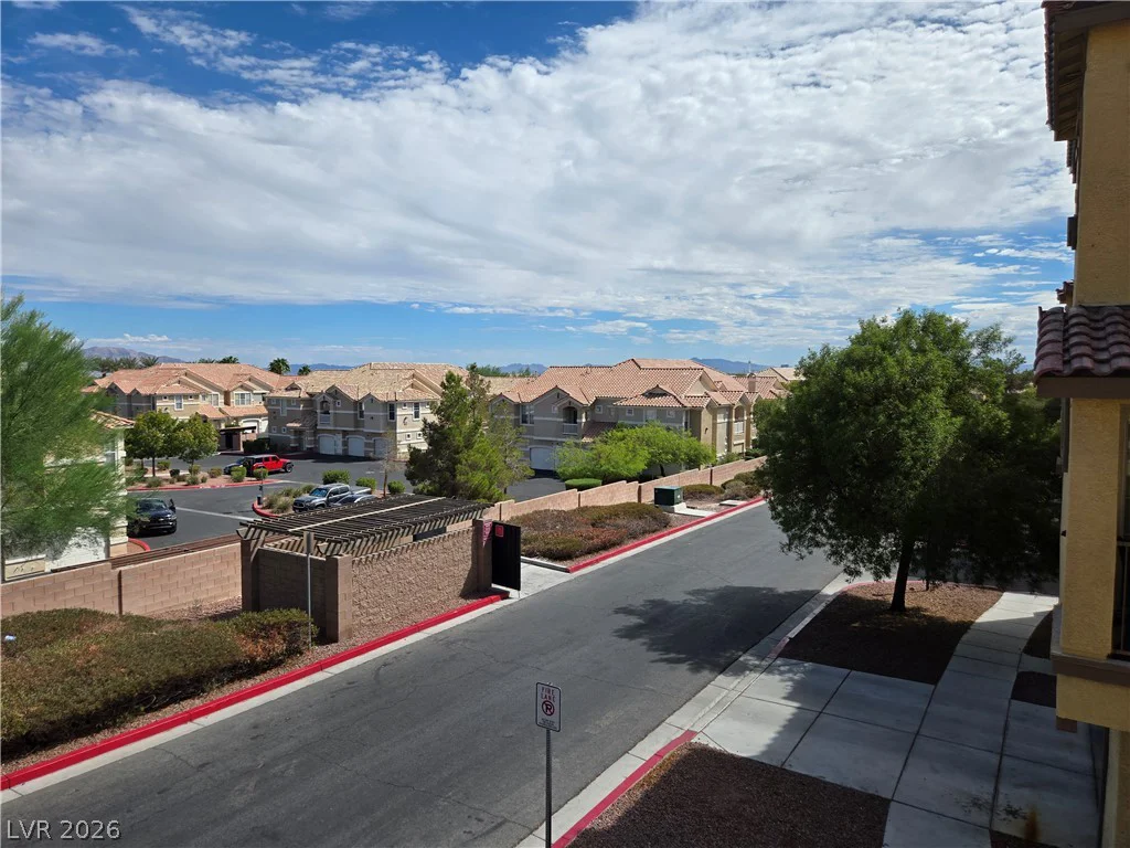 5935 Nuevo Leon, North Las Vegas, NV 89031