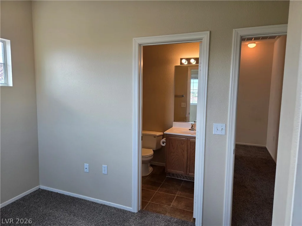 5935 Nuevo Leon, North Las Vegas, NV 89031