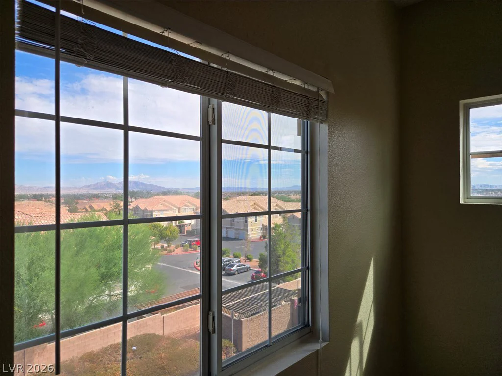 5935 Nuevo Leon, North Las Vegas, NV 89031