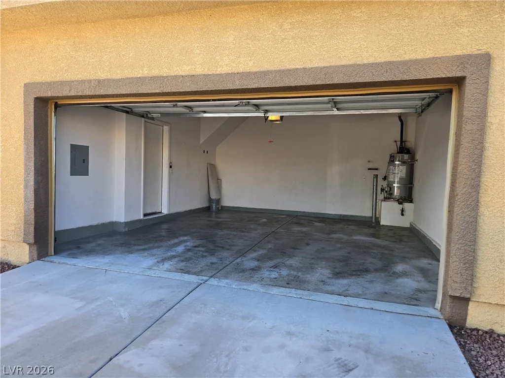 5935 Nuevo Leon, North Las Vegas, NV 89031