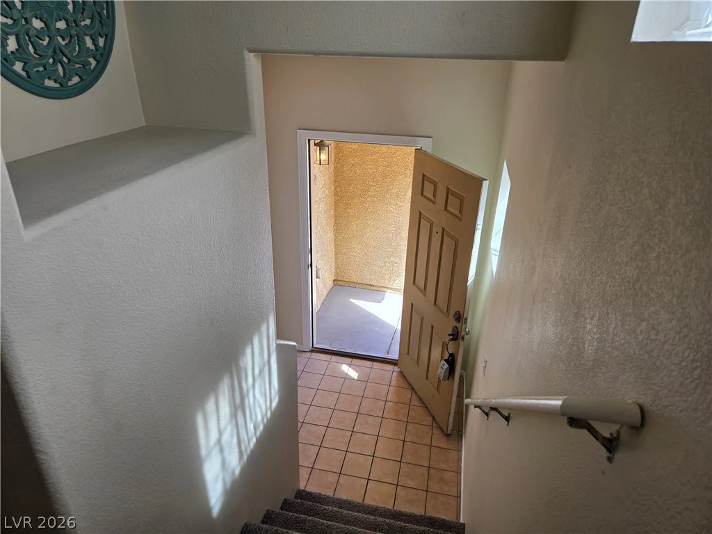 5935 Nuevo Leon, North Las Vegas, NV 89031