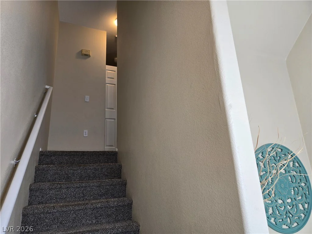 5935 Nuevo Leon, North Las Vegas, NV 89031